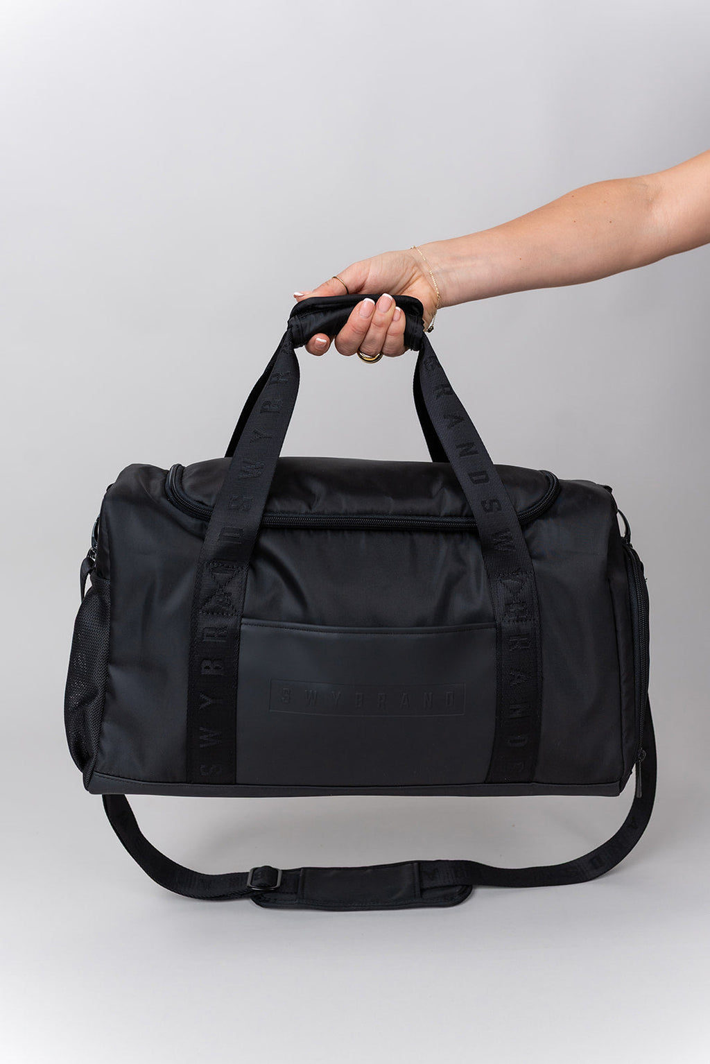 BIGGER GYM BAG