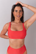 Shell Queen Top Strawberry